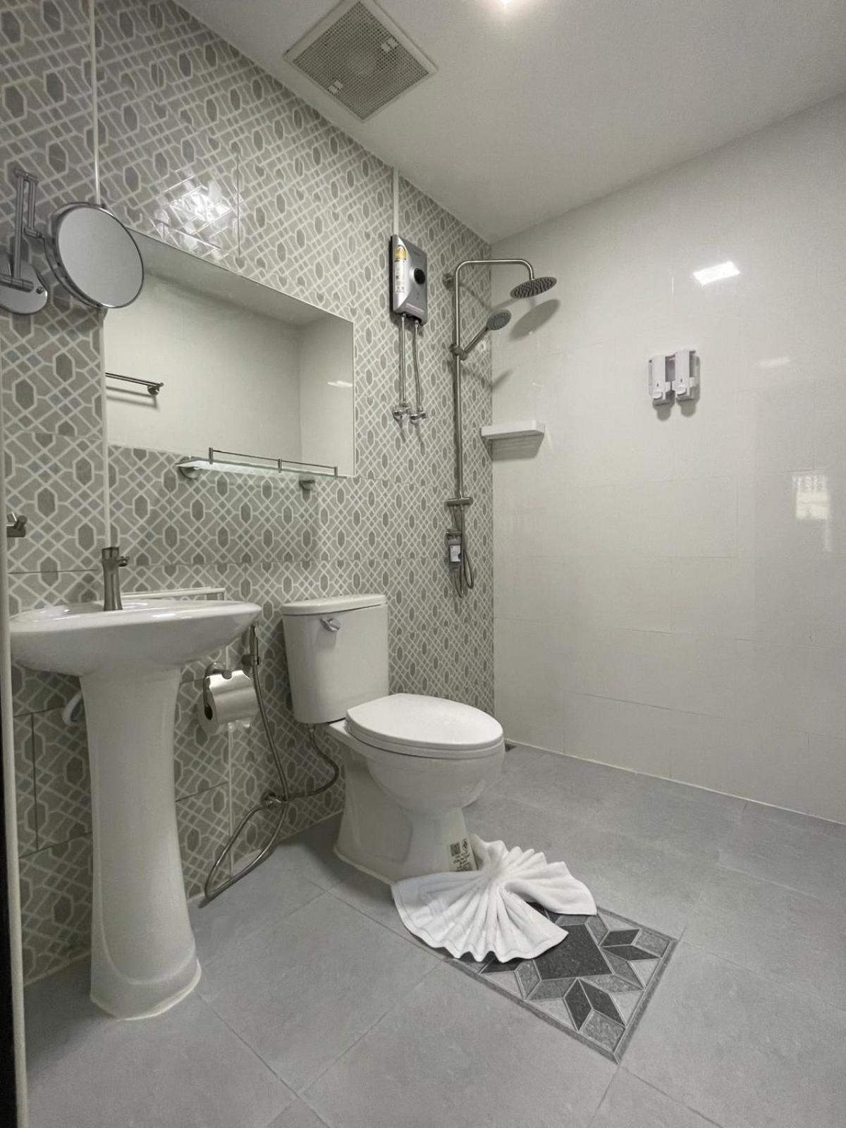 Bh Cozy Paradise Patong Extérieur photo